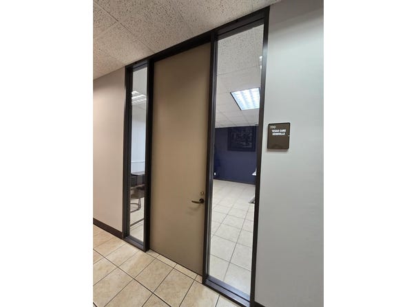 819-s190 Water St, Kerrville, TX 78028