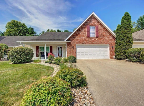1143 W Sugarberry Court, Bloomington, IN 47404