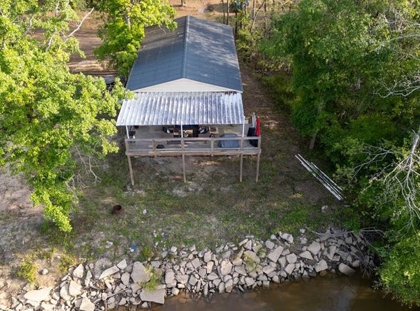 471 Getaway Ln, Baxley, GA 31513