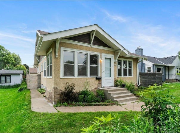 4129 7th Street NE, Columbia Heights, MN 55421