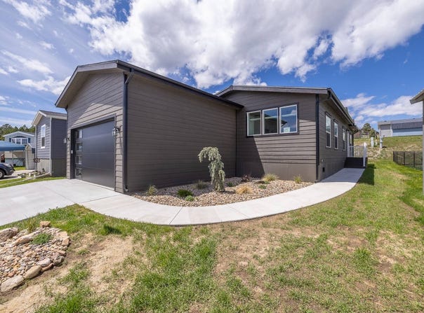 153 Shooting Star #30, Custer, SD 57730