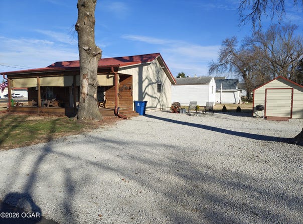 1001 E 12th Street, Lamar, MO 64759