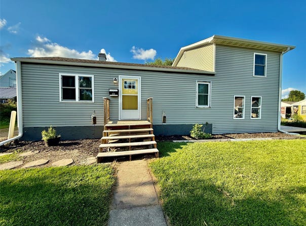 1511 W State Street, Marshalltown, IA 50158