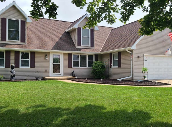 819 MCCASTLEN Street, GREEN BAY, WI 54301-0901