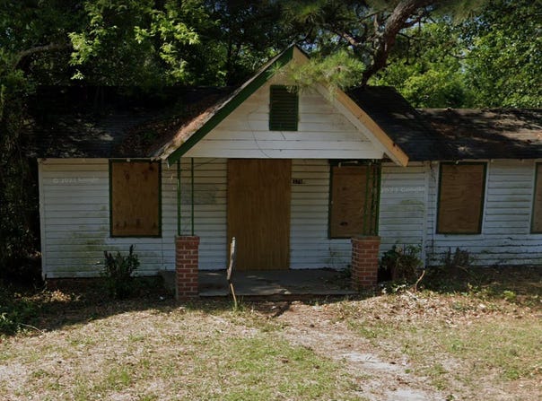 3782 Robinson, Macon, GA 31204