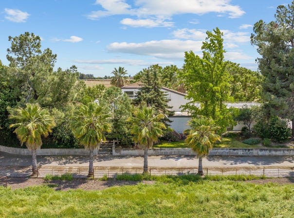 17663 Island Drive, Madera, CA 93636