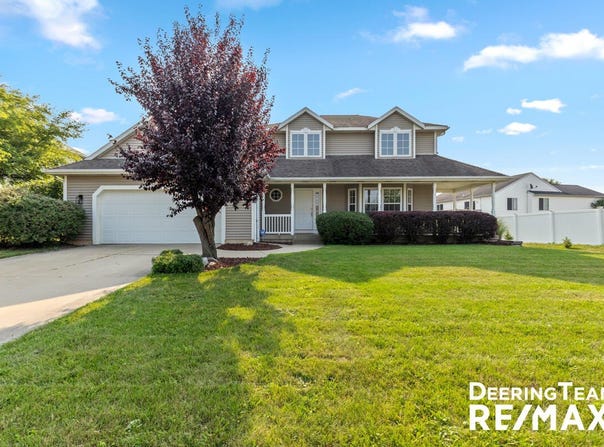 5824 Scarsdale Drive SW, Wyoming, MI 49418