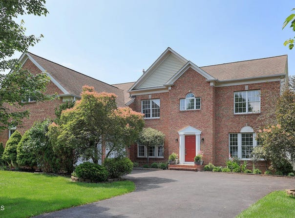 18 Sage Street, Holmdel, NJ 07733