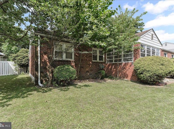 305 ROSEMONT DRIVE, WILMINGTON, DE 19804