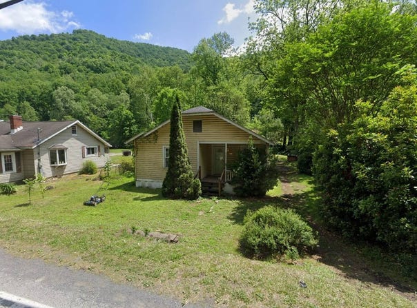 1415 Armstrong Creek, Kimberly, WV 25118