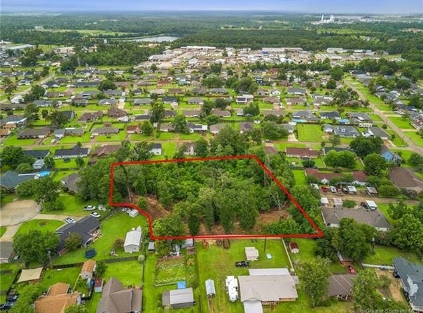 107 East End Avenue, Sulphur, LA 70663