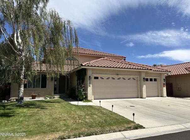 236 La Costa Avenue, Dayton, NV 89403
