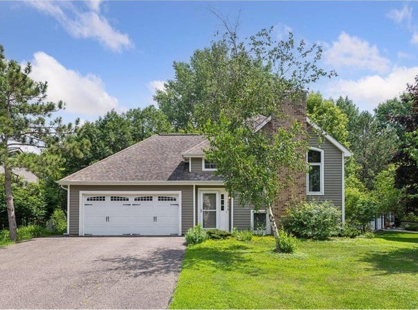 14170 Westridge Drive, Eden Prairie, MN 55347