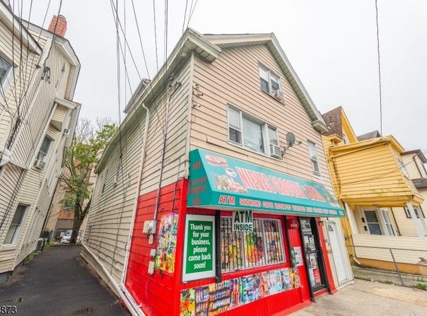 609 Madison Ave, Paterson City, NJ 07514-2817