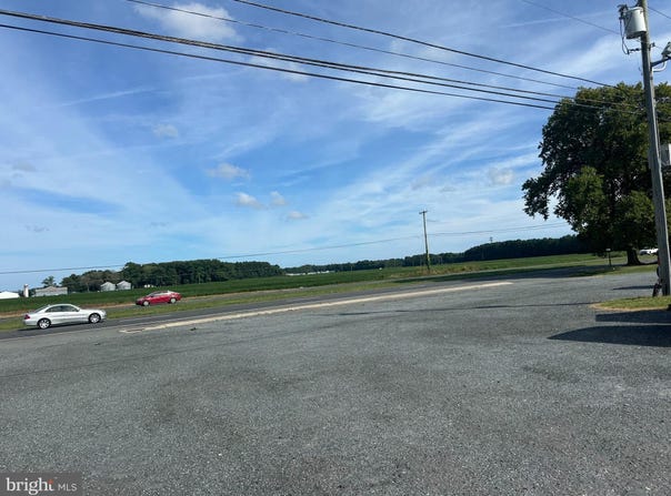 36674 DUPONT BOULEVARD, SELBYVILLE, DE 19975