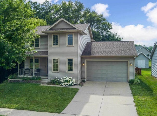 639 Meadow Trace, Deerfield, WI 53531