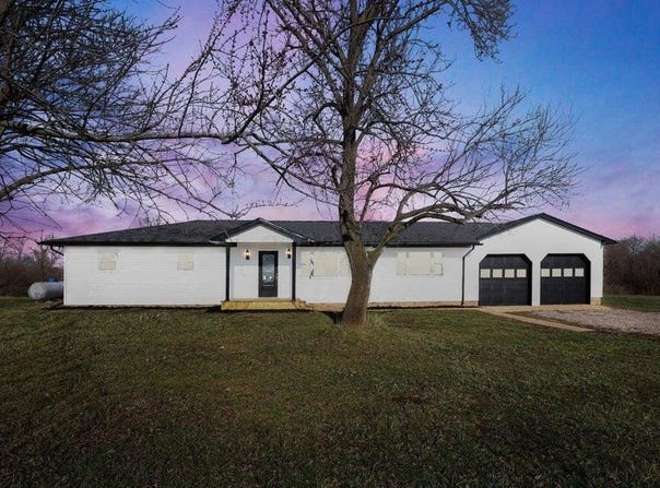 11744 Yankeetown Pike, Mount Sterling, OH 43143
