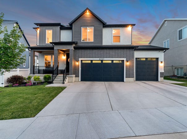 4241 W REX PEAK Way S, Herriman, UT 84096