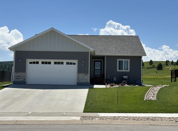 3511 Roughlock Lane, Spearfish, SD 57783