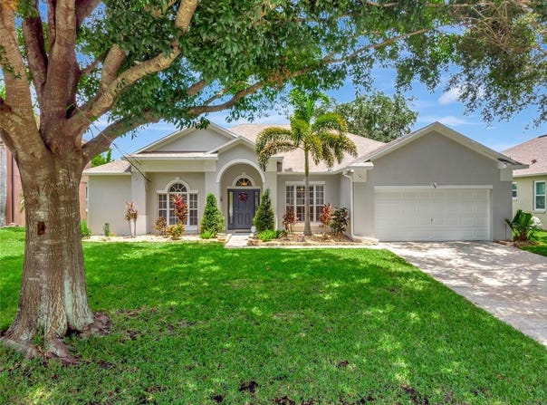 233 LARGOVISTA DRIVE, OAKLAND, FL 34787