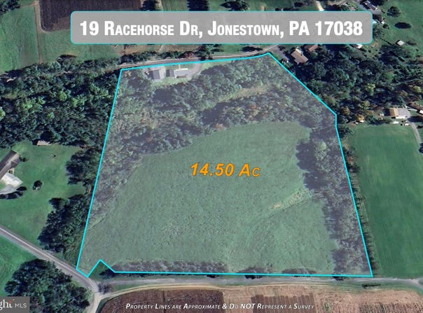 19 RACEHORSE DRIVE, JONESTOWN, PA 17038