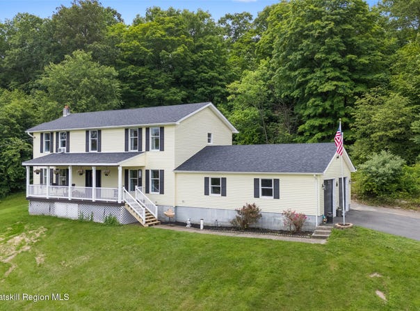 745 Floyd Ackert Road, New Paltz, NY 12561