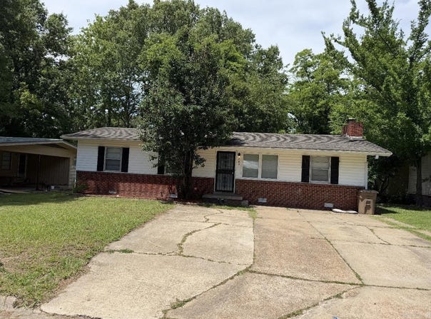 701 Whiteoak, Forrest City, AR 72335
