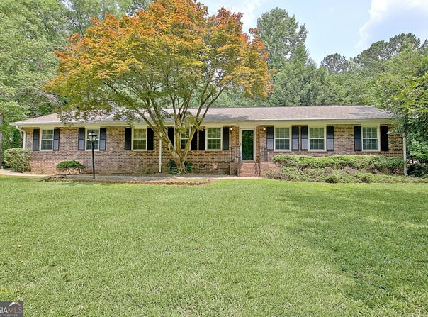 501 Bridlepath, Peachtree City, GA 30269