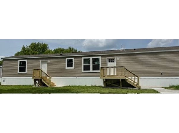 12th  St., Coal Valley, IL 61240
