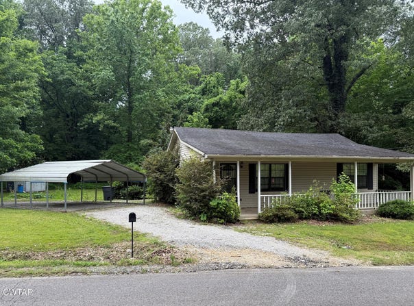 531 Curve Woodville Road, Gates, TN 38037