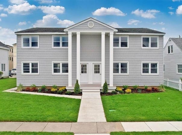 326 37th St S, Brigantine, NJ 08203