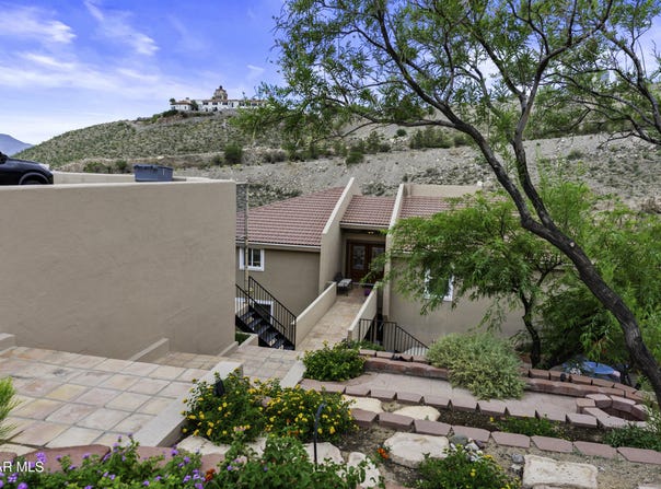 34 KINGERY Drive, El Paso, TX 79902
