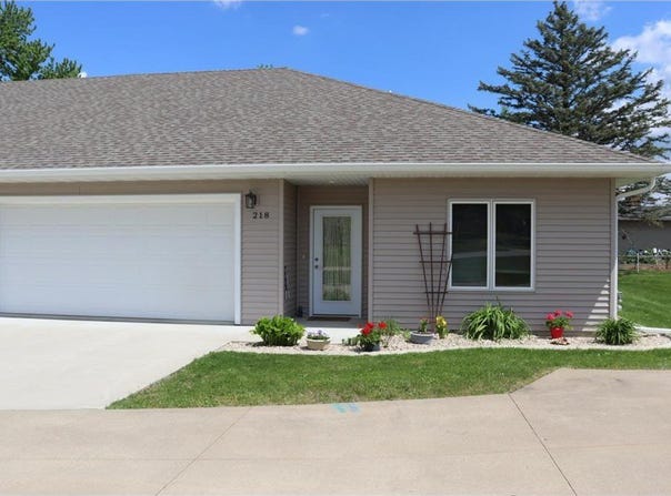 218 Thomas Drive, Rollingstone, MN 55969