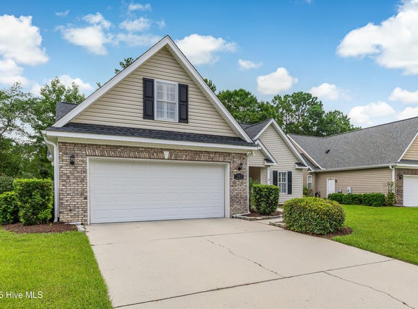 101 Cedar Tree Lane SW, Calabash, NC 28467