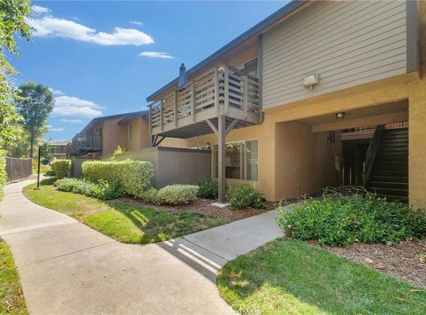 1480 W Lambert Road, La Habra, CA 90631
