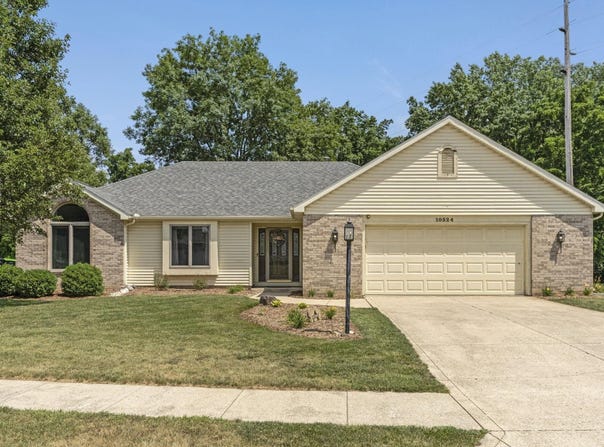 10524 Tidewater Trail, Fort Wayne, IN 46845