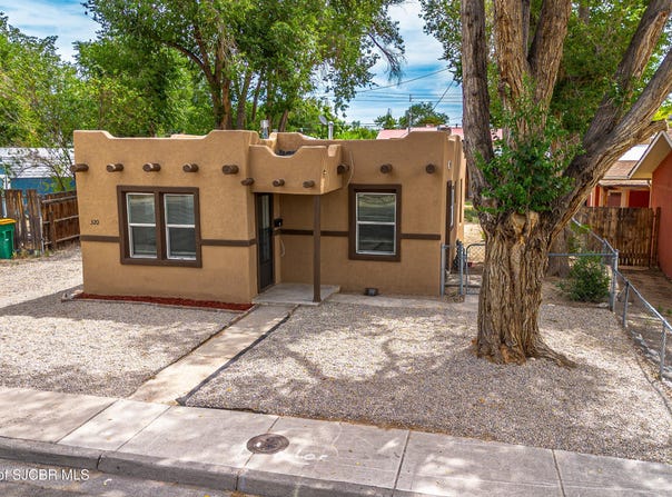 320 N LOMA LINDA Avenue, Farmington, NM 87401