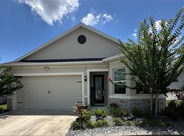 8677 BRIDGEPORT BAY CIRCLE, MOUNT DORA, FL 32757