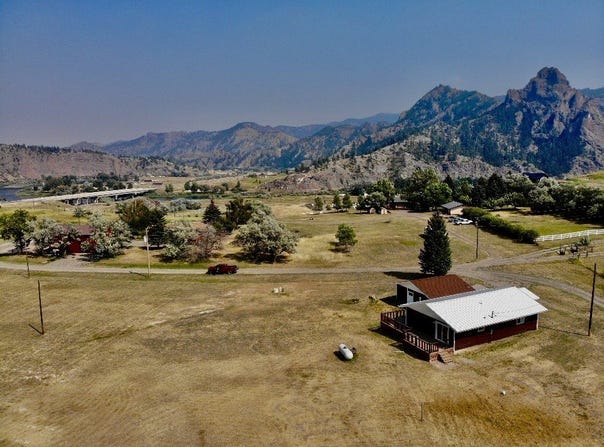 6 Meadowlark Square, Cascade, MT 59421