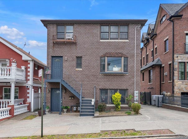 20-49 49th Street, Astoria, NY 11105