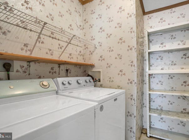 9 SIDING LANE, MILLERSBURG, PA 17061