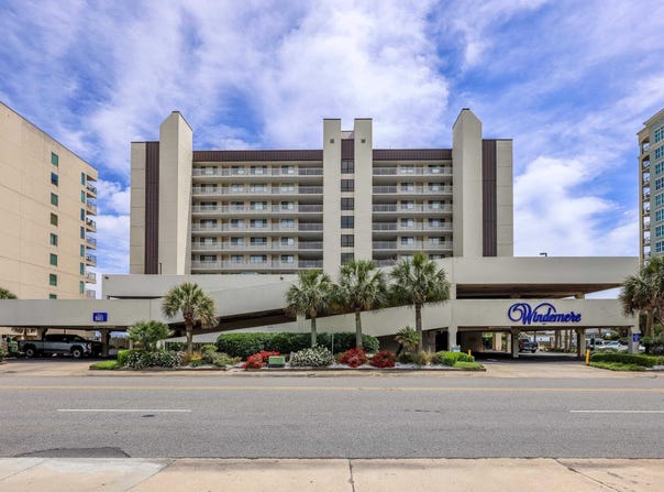 523 S Ocean Blvd., North Myrtle Beach, SC 29582