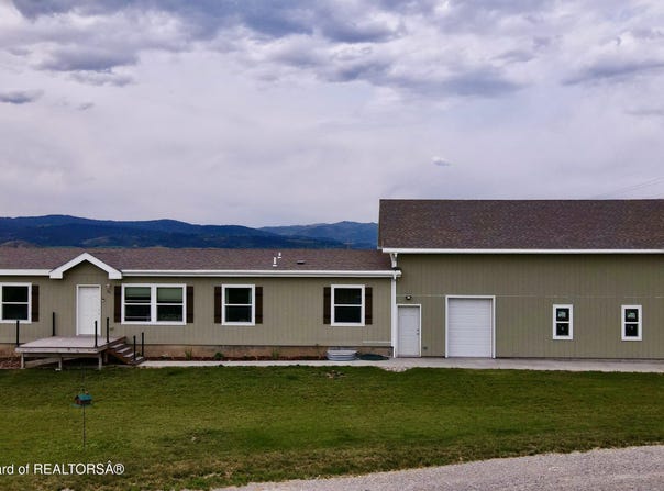 36 RUCKUS Road, Freedom, WY 83120