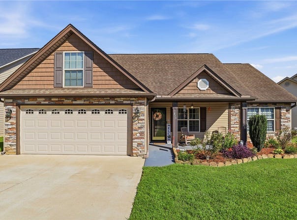 870 Vandenburg Street, Boiling Springs, SC 29316