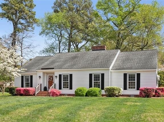 35 Westover Drive, Poquoson, VA 23662