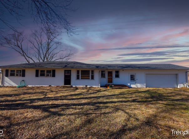 7300 N Banta Road, Bargersville, IN 46106