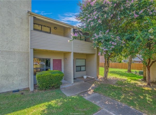 1902 DARTMOUTH N-3, College Station, TX 77840