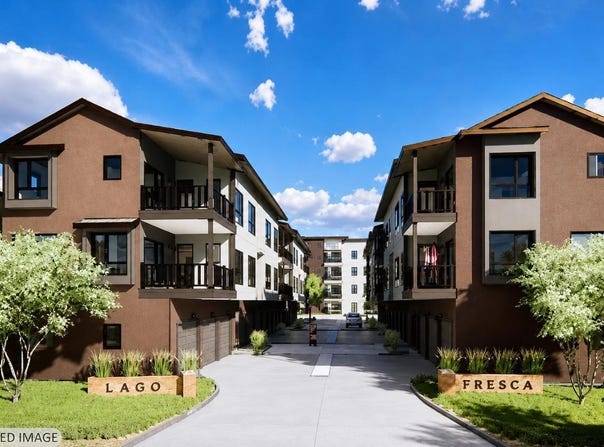2445 Summerfield Road, Santa Rosa, CA 95405