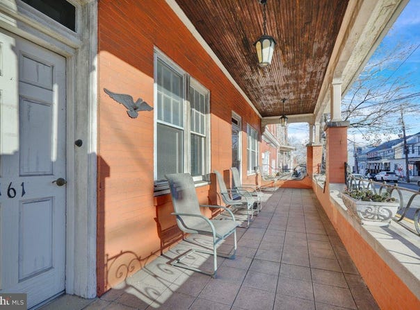 161 W HIGH STREET, WOMELSDORF, PA 19567