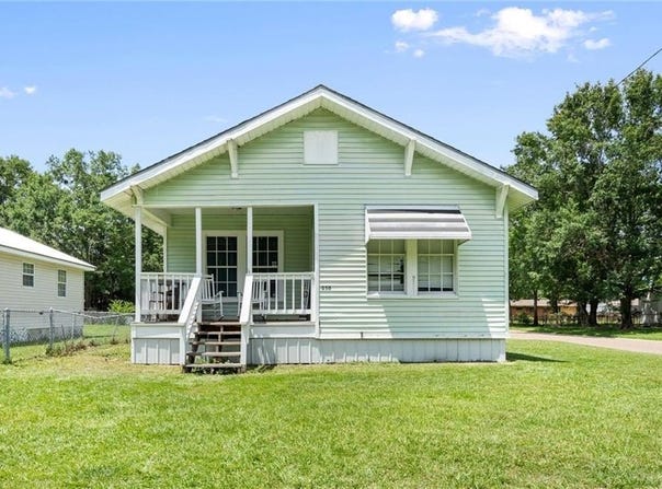 250 10th Avenue, Chickasaw, AL 36611